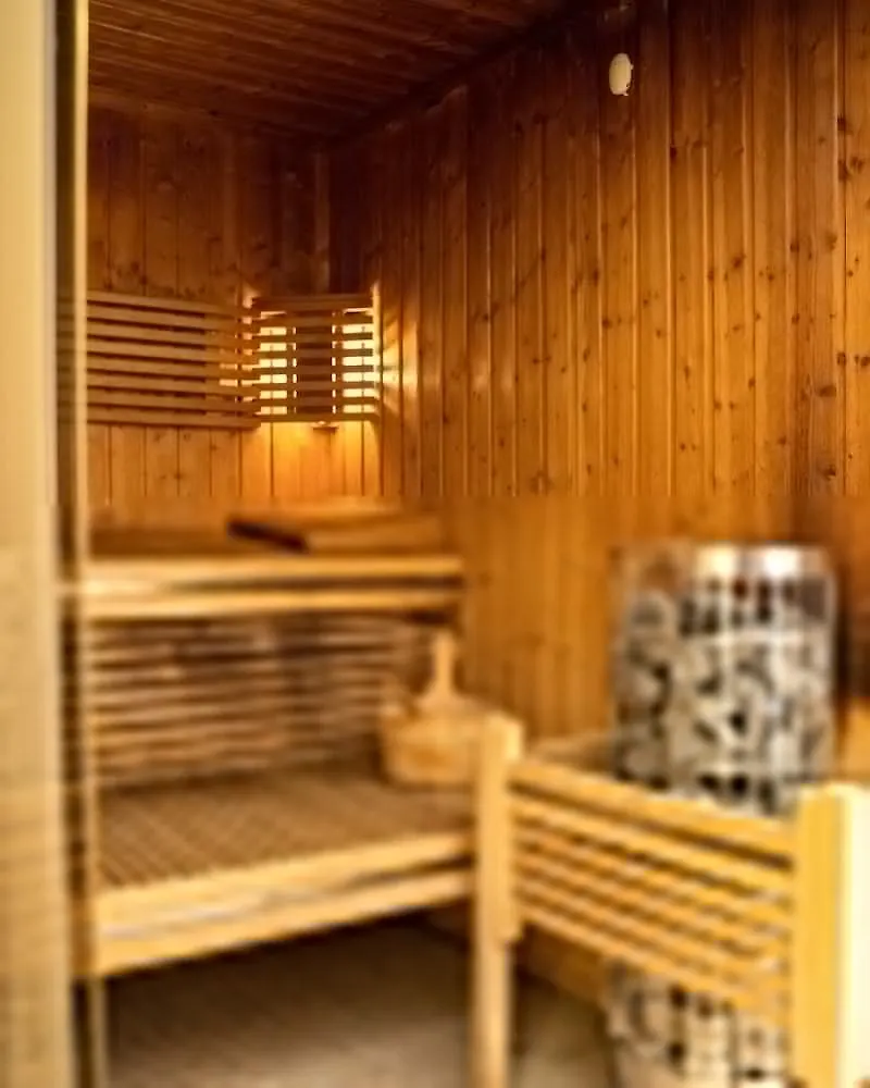 ****  Le Moulin De Vernegues Hotel & Spa Mallemort France
